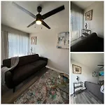 The Beacon Suite 1Bd Apt
